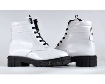 CAPRICE 9-26252-27/122
