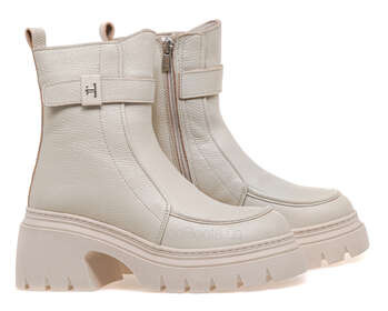 TUCINO 371-618-8/2079