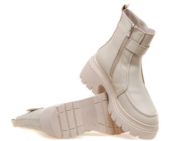 TUCINO 371-618-8/2079
