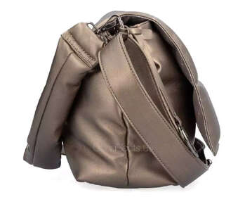 REMONTE Q0716-90