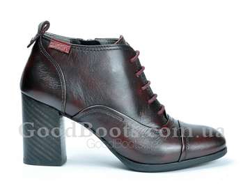 Pikolinos W2N-5702AA/GARNET