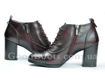 Pikolinos W2N-5702AA/GARNET