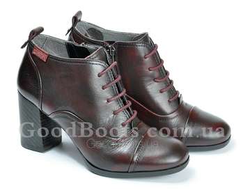 Pikolinos W2N-5702AA/GARNET