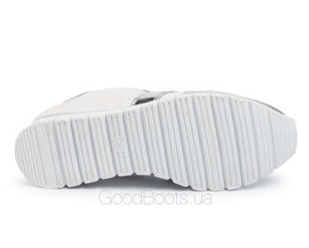 CAPRICE 9-24700-24/930